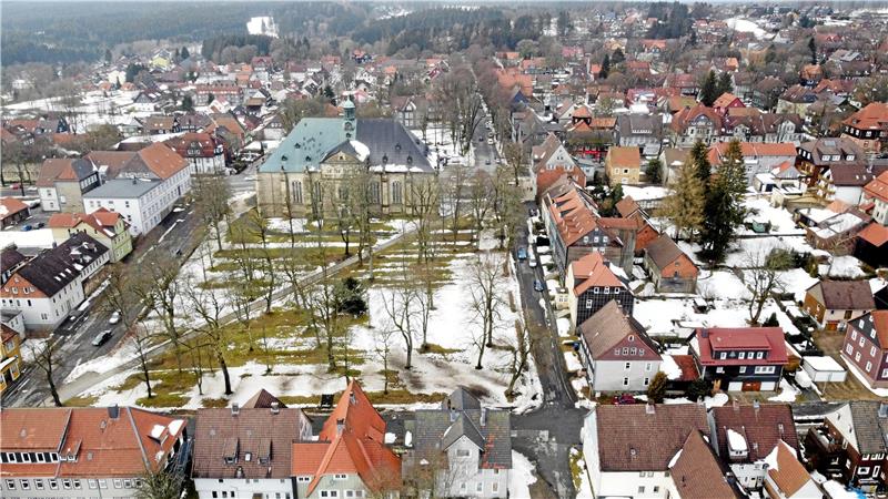 Weiter Stillstand im Sanierungsgebiet Seit Februar herrsche im Sanierungsgebiet Stillstand, beklagt ein Hausbesitzer. Archivfoto: Neuendorf
