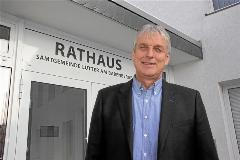 Seit Herbst 2015 ist er der Chef im Rathaus der Samtgemeinde Lutter am Barenberge: Bodo Mahns. Seine Amtszeit endet am 31. Oktober 2021, er hat also Halbzeit im Amt.  Foto: Archiv Gereke