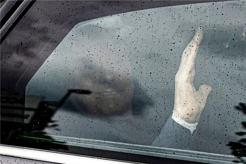 Ex-Ministerpräsident Berlusconi aus Krankenhaus entlassen Seit Jahren schon ist Berlusconi gesundheitlich angeschlagen: Silvio Berlusconi.