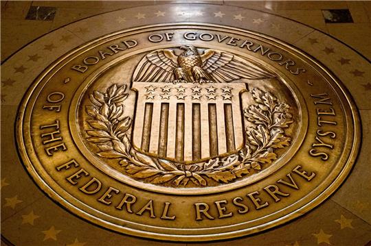 Seit März 2022 hat die Fed ihren Leitzins im rekordverdächtigen Tempo um mehr als fünf Prozentpunkte angehoben.