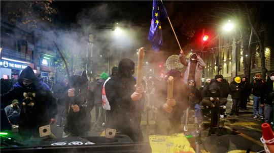 Seit Tagen kommt es in Georgien zu proeuropäischen Protesten - teils auch mit Gewalt.