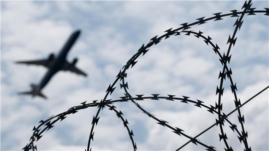 Seit der Machtübernahme der islamistischen Taliban in Kabul im August 2021 kam es zweimal zu Abschiebungen von Afghanen aus Deutschland.