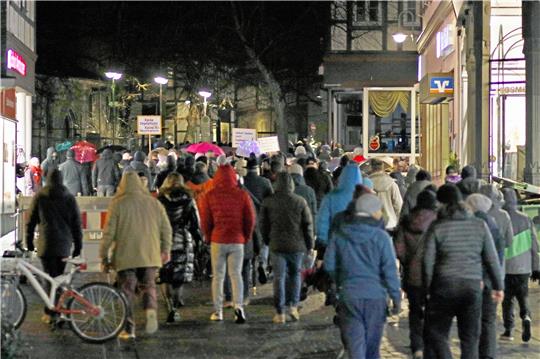 Seit mehr als einem Jahr kommen Impfgegner und Kritiker der Corona-Auflagen in Goslar zusammen.  Archivfoto: Epping