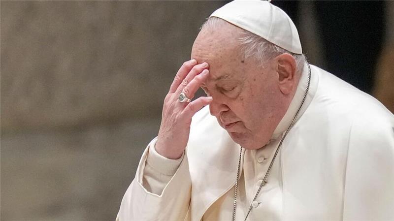 Bangen um Papst Franziskus - Beginnende Niereninsuffizienz Seit mehr als einer Woche wird Papst Franziskus in einem Krankenhaus in Rom behandelt. (Archivbild)