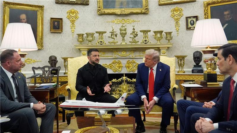 Vor Treffen mit Trump: Selenskyj erhält neue Rüstungszusagen Selenskyj hofft auf ein erfolgreiches Treffen mit Trump im Weißen Haus. (Archivbild)