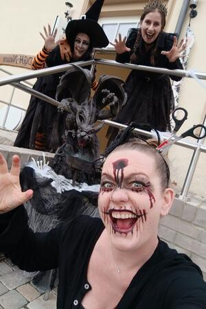 Selfie des Nauaner Halloween-Orga-Teams.