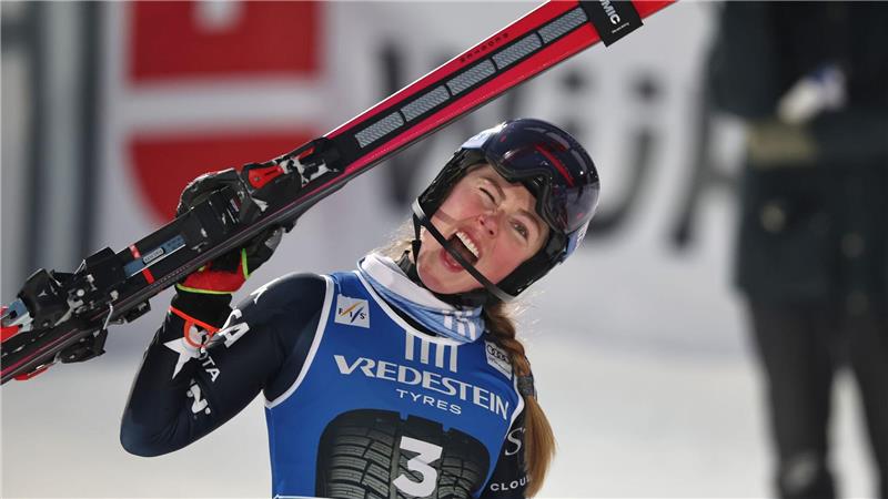 Emma Aicher fährt in Levi aufs Slalom-Podest Seriensiegerin Mikaela Shiffrin fuhr in einer eigenen Liga.