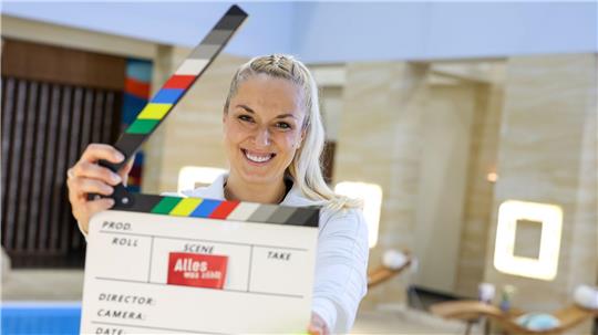 Set statt Centre Court: Tennisspielerin Sabine Lisicki übernimmt eine kleine Rolle in der RTL-Vorabendserie „Alles was zählt“.