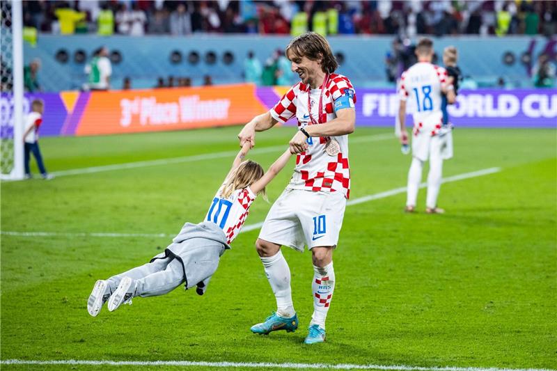 Modric macht weiter: Kroaten wie Weltmeister empfangen Setzt nach Platz drei mit Kroatien seine Nationalelfkarriere fort: Luka Modric.