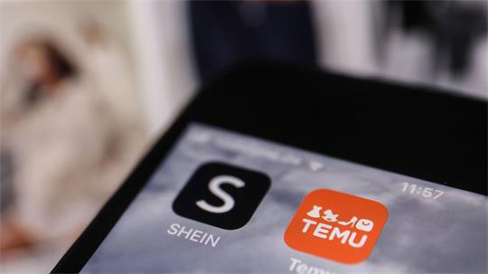 Shein und Temu sind zwei der bekanntesten asiatischen Shoppingplattformen. (Archivbild)