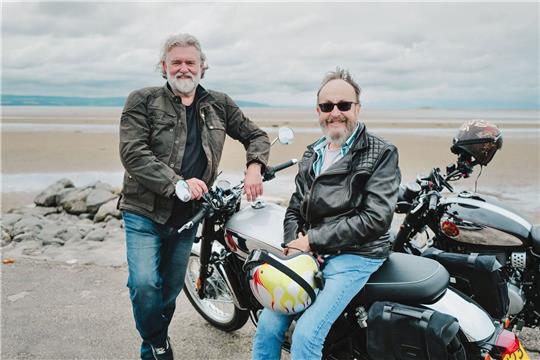 Si King und David Myers (r) in ihrer BBC-Kochsendung «The Hairy Bikers Go West».