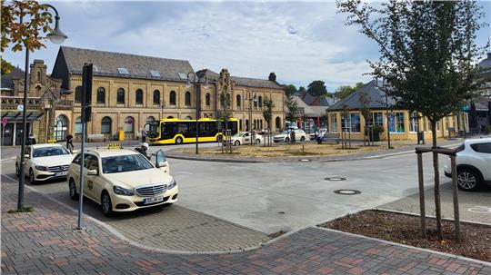 Sichere politische Mehrheit für den Kamera-Einsatz: Der Platz vor dem Bahnhof soll aufgrund der Zunahme von Straftaten videoüberwacht werden.