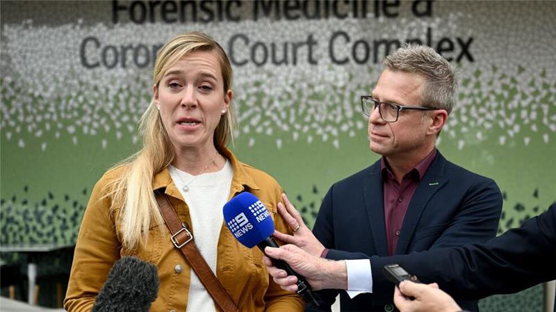 Cold Case Simone Strobel: Familie äußert sich in Australien Simone Strobels Schwester erzählte unter Tränen von ihrer Verzweiflung.