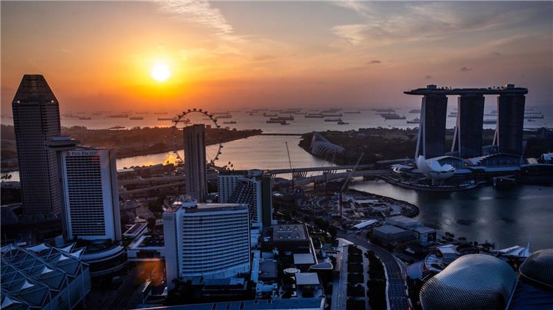 Singapur gilt als wichtiger Knotenpunkt der globalen Infrastruktur. Angesichts der unkalkulierbaren Handels- und Zollpolitik von US-Präsident Donald Trump sucht Außenminister Johann Wadephul (CDU) auch hier verlässliche Partner für eine regelbasierte Zusammenarbeit.