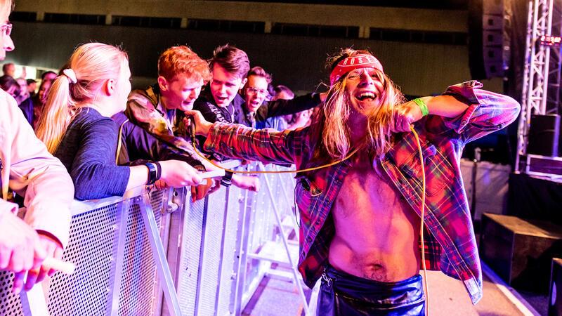 Skulls’n’Bones stehen in den Startlöchern, wenn das Crowdfunding erfolgreich ist. Die Guns’n’Roses-Tribute-Band sorgte schon 2018 für Stimmung auf der Jungen Bühne.