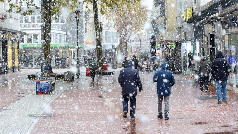 Sogar Hamburg bekam schon etwas Schnee ab.
