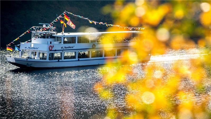 Solche herbstlichen Fotos, die das Ausflugsschiff MS „Aquamarin“ inmitten der Talsperre zeigen, gehören aktuell der Vergangenheit an.