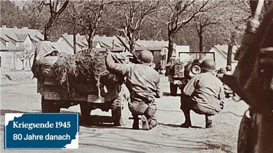 Soldaten der 83. US-Infanteriedivision stoßen am 10. April 1945 im Schleeke aus Goslar weiter vor in Richtung Oker. Störfeuer kommt aus den Wäldern vom Steinberg und aus Sudmerberg.
