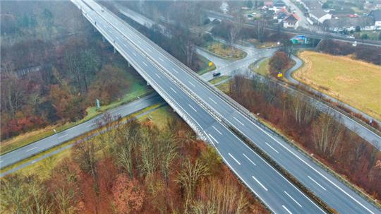 Soll erneuert werden: Das Brückenbauwerk auf der Autobahn 36 bei Wiedelah, das über die B 241 führt, samt der Auffahrt auf die Autobahn in Richtung Braunschweig. Eine weitere Brücke an der Osterwiecker Straße soll ebenfalls erneuert werden.