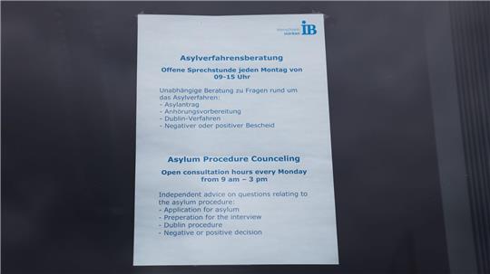 Soll für Asylberatungen von Verbänden die Förderung gestrichen werden? Das Ministerium verweist darauf, dass die Haushaltsberatungen dazu noch ausstehen.