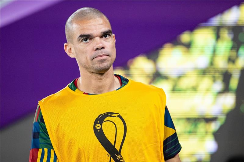 „Er ist ein Monster” - Routinier Pepe vor vierter WM Soll gegen Uruguay in Portugals Startelf stehen: Pepe.