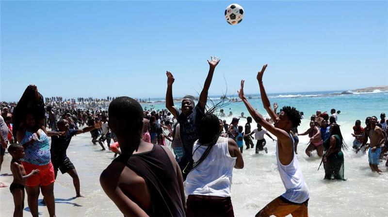 Sommer, Sonne, Spaß: An Neujahr ist in Südafrika Urlaubslaune angesagt (Archivbild).