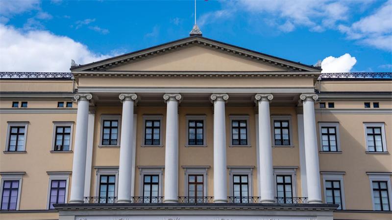„Wir brauchen dich!“: Norweger bangen um kranken König Sorge im Schloss: Wie steht es um König Harald V.?