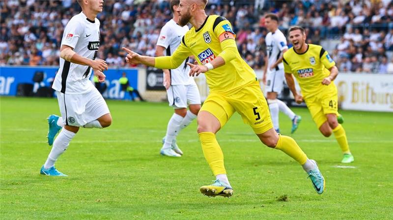 Aufsteiger Ulm feiert in Elversberg ersten Saisonsieg Sorgte für die Ulmer Führung: Johannes Reichert.