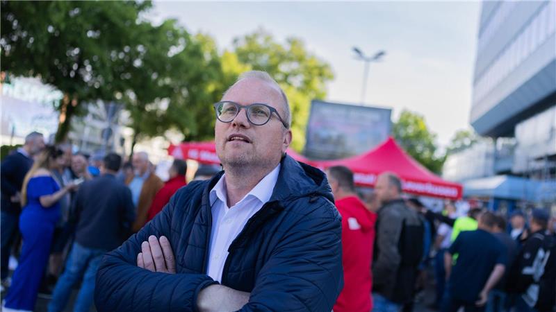 Sozialdemokrat Jochen Ott übt Kritik am Ford-Management.