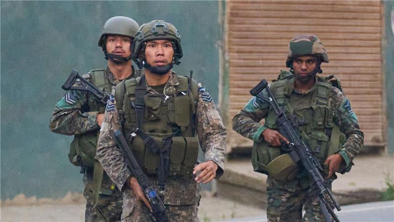Pakistans Premier kündigt Reaktion an – Sorge vor Eskalation Spannungen zwischen Indien und Pakistan.