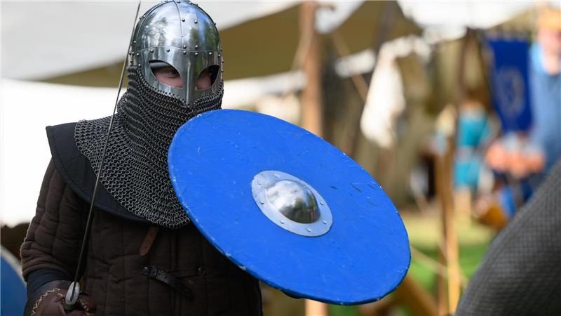 Spielerisch werden Kämpfe ausgetragen.