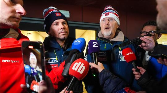 Sprechen in Trondheim: Trainer Brevig und Sportdirektor Aalbu.