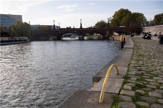Spree oder Seine: 35 Jahre besteht die Städtepartnerschaft zwischen den beiden europäischen Metropolen Berlin und Paris.