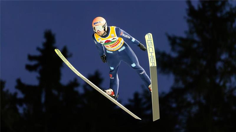 „Er schwebt“: Skispringer Paschke holt Sieg-Triple Springt weiter ohne große Fehler: Pius Paschke.