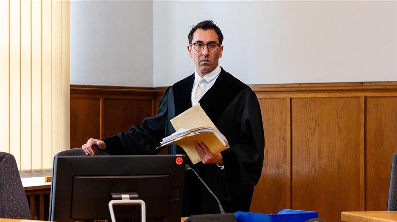 Staatsanwalt Christian Nassiry kurz vor der Urteilsverkündung.