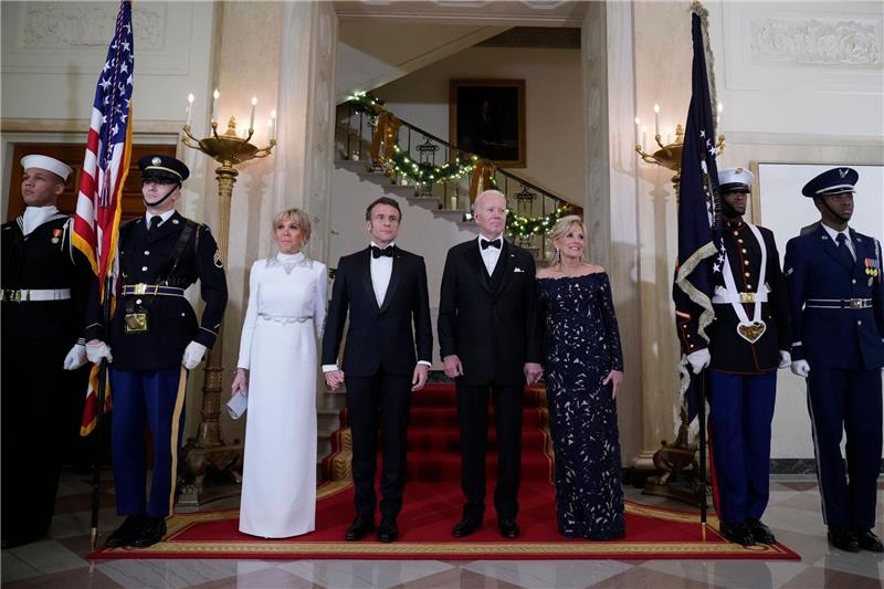 Staatsdinner im Weißen Haus: Brigitte Macron, Emmanuel Macron, Joe Biden und Jill Biden.