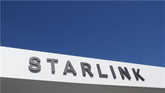 Starlink will verstärkt schnelles Internet aus dem All direkt auf Smartphones bringen. (Archivbild)