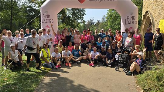 Start am Zwinger: Die Pink Ladies hoffen am Samstag wieder auf viele Läuferinnen und Läufer.