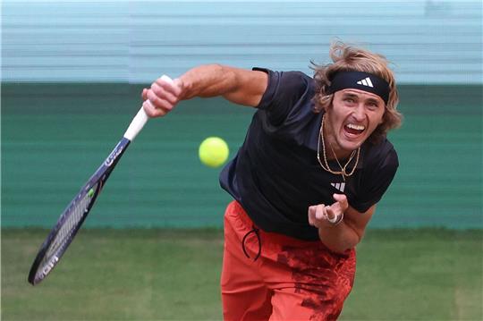 Steht in Halle im Viertelfinale: Alexander Zverev.