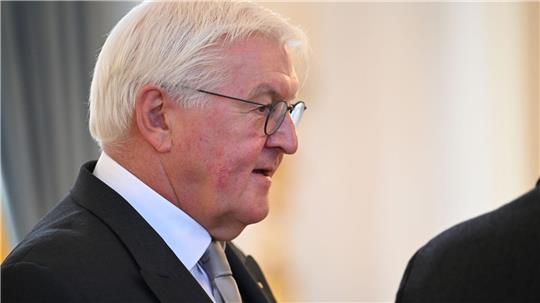 Steinmeier betrachtet das vorgeschlagene Losverfahren mit mit Skepsis. (Archivbild)