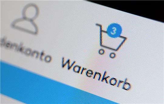 Stellt die Garantie ein wesentliches Merkmal des Angebots dar, müssen Internethändler darüber informieren, sagt der Bundesgerichtshof.