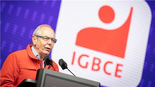 Stellt sich auf dem Kongress zur Wiederwahl: IGBCE-Vorsitzender Michael Vassiliadis. (Archivfoto)