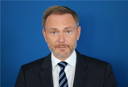 Stellt weitere Entlastungen für Gaskunden in Aussicht: Bundesfinanzminister Christian Lindner (FDP). Foto: Oliver Berg/dpa