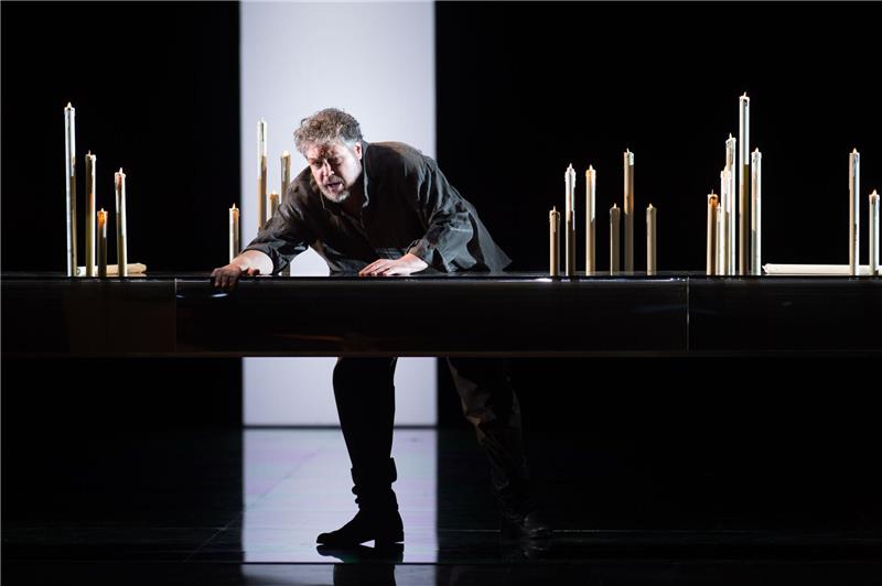 Sänger Stephen Gould muss Bayreuth absagen Stephen Gould 2017 als Otello im «Otello» von Giuseppe Verdi an der Semperoper in Dresden.