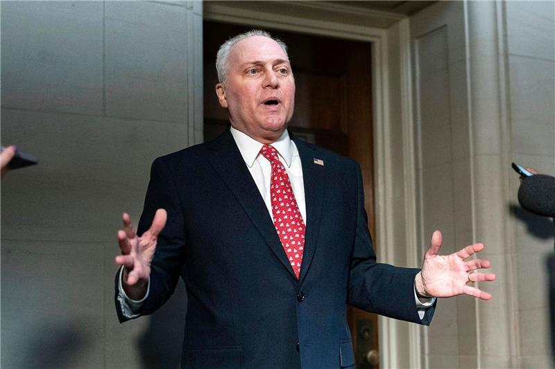 Chefposten im US-Kongress: Kandidat sucht Mehrheit Steve Scalise ist die bisherige republikanische Nummer zwei im US-Repräsentantenhaus und hat die parteiinterne Abstimmung US-Medien zufolge mit 113 zu 99 Stimmen gewonnen.