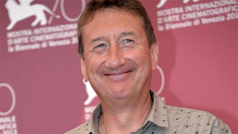 James-Bond-Suche in heißer Phase – viele Namen, wenig Fakten Steven Knight bestätigte, dass er den ersten Drehbuchentwurf für den nächsten James-Bond-Film fertig hat. (Archivbild)