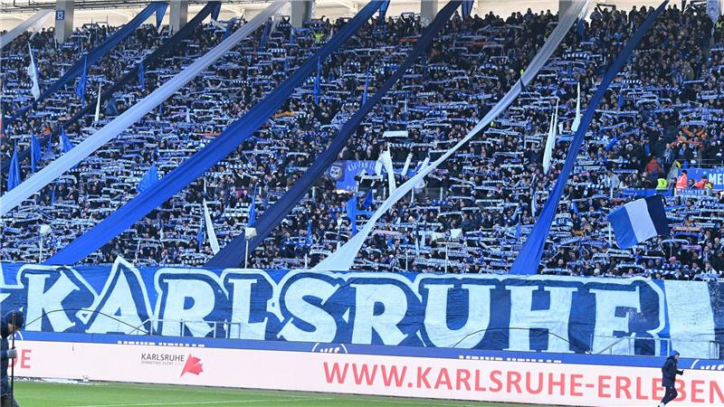 Stimmungsvolles Duell: Karlsruhe empfängt die Hertha.