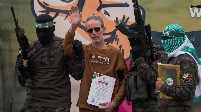 „Nervenkrieg“: Gaza-Waffenruhe auf Messers Schneide Stopp der Geisel-Freilassungen und Faktor Trump - wie steht es um die Waffenruhe im Gazastreifen?