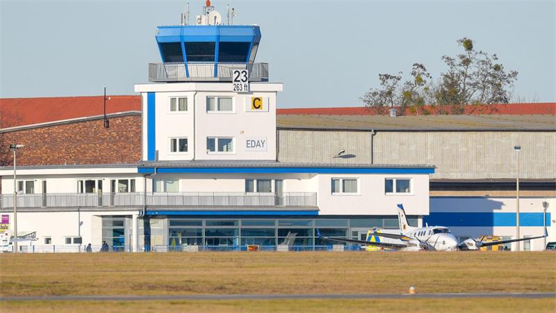 Strausberg ist ein Luftfahrt-Standort, an dem das Braunschweiger Unternehmen Aerodata erstmals eine neue Aufklärungsdrohne präsentiert. (Symbolbild) 