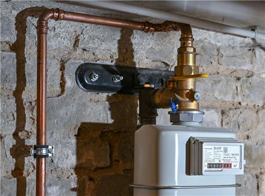 Strom und Gas werden wieder günstiger - aber nicht für alle.
